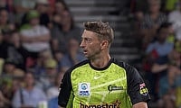 BBL|14 Match 16: Warner Shines, Agar Seals Thunder's Victory